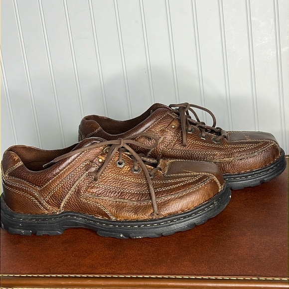 GBX Turbo Lace Up Oxfords Size 13M